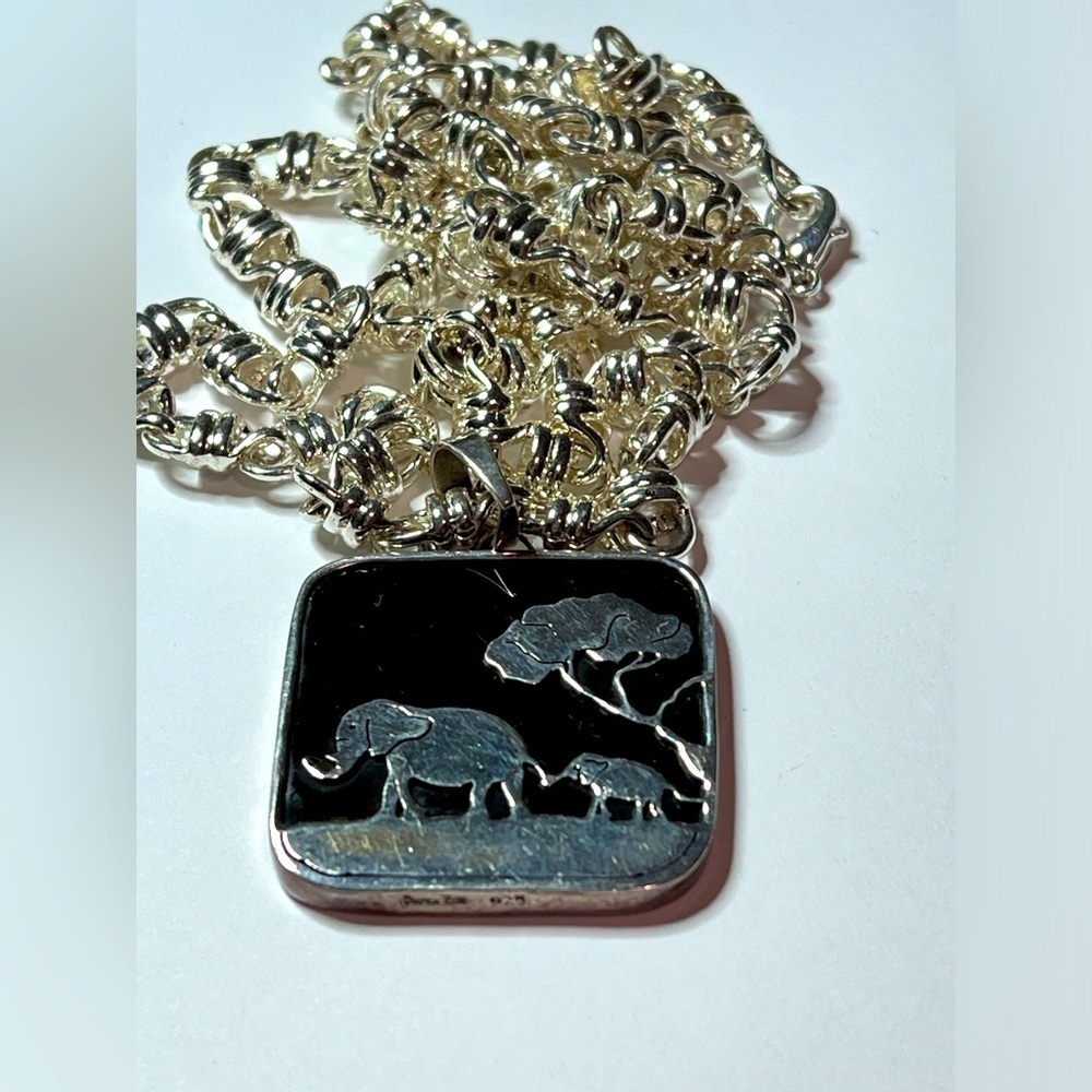 Bianca Zoie Sterling Silver Amber Glass Elephant Pendant Necklace 36in